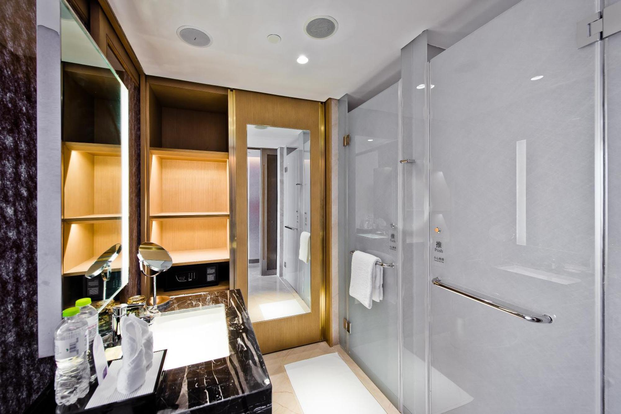 Sheraton Qingdao West Coast Esterno foto